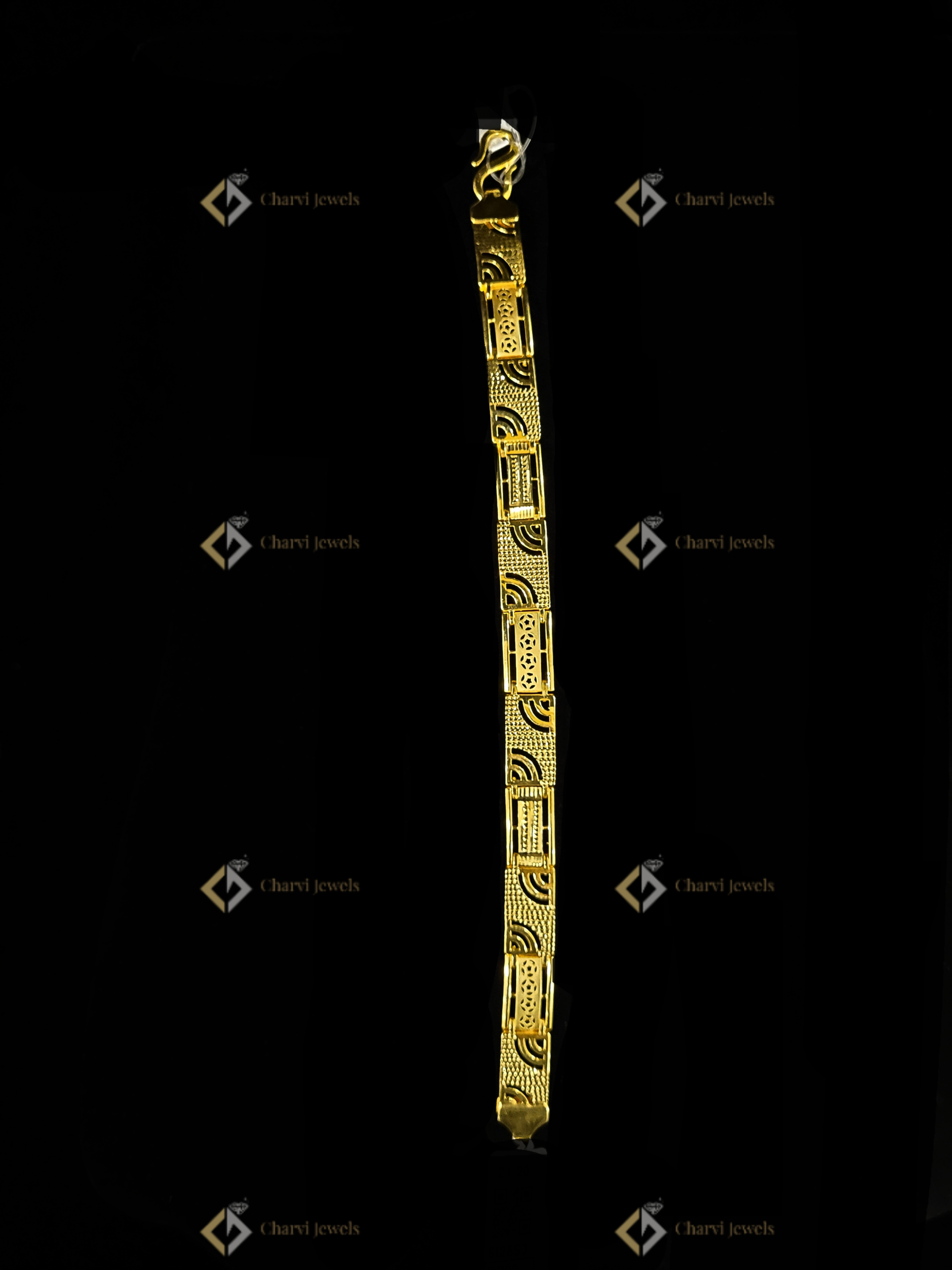 lattice link gold bracelet