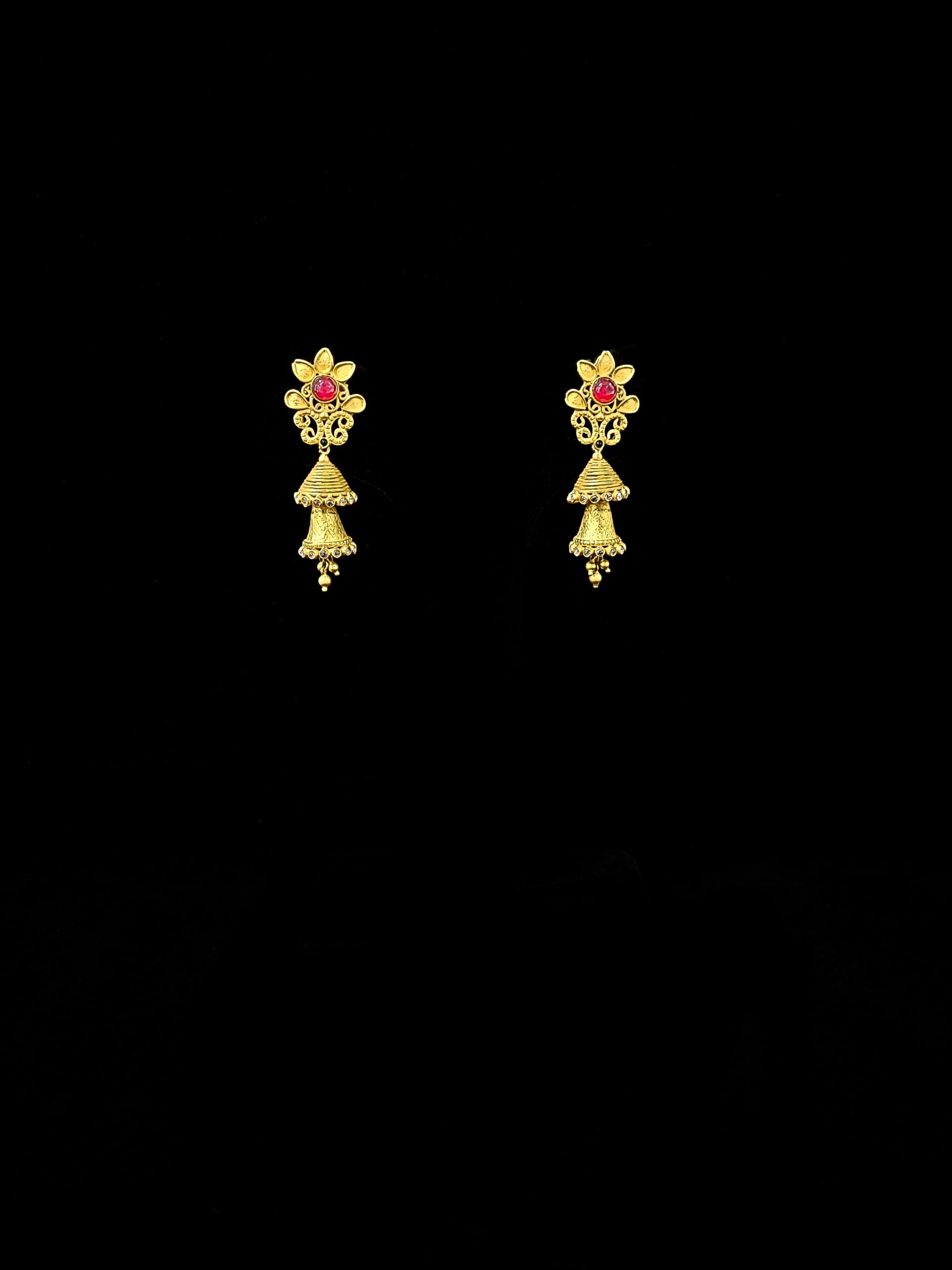 the hemapushpa dwivarna jhumkas
